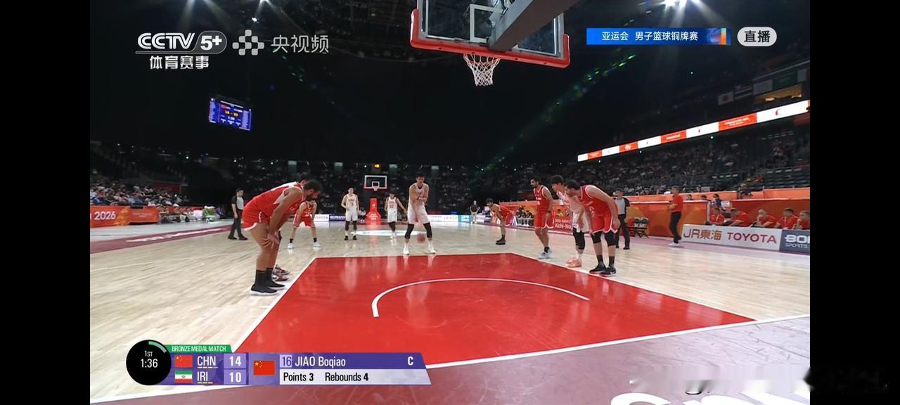 15:10，中国男篮铜牌之战，领先伊朗男篮！


亚运男篮铜牌之战，中国男篮充分