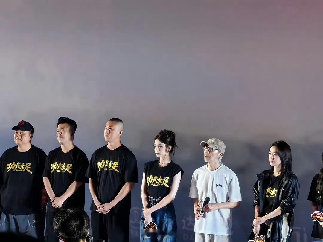 功夫女足影评一直以为，高上座率与超强号召力只会出现在春节档期，《功夫女足》改写了