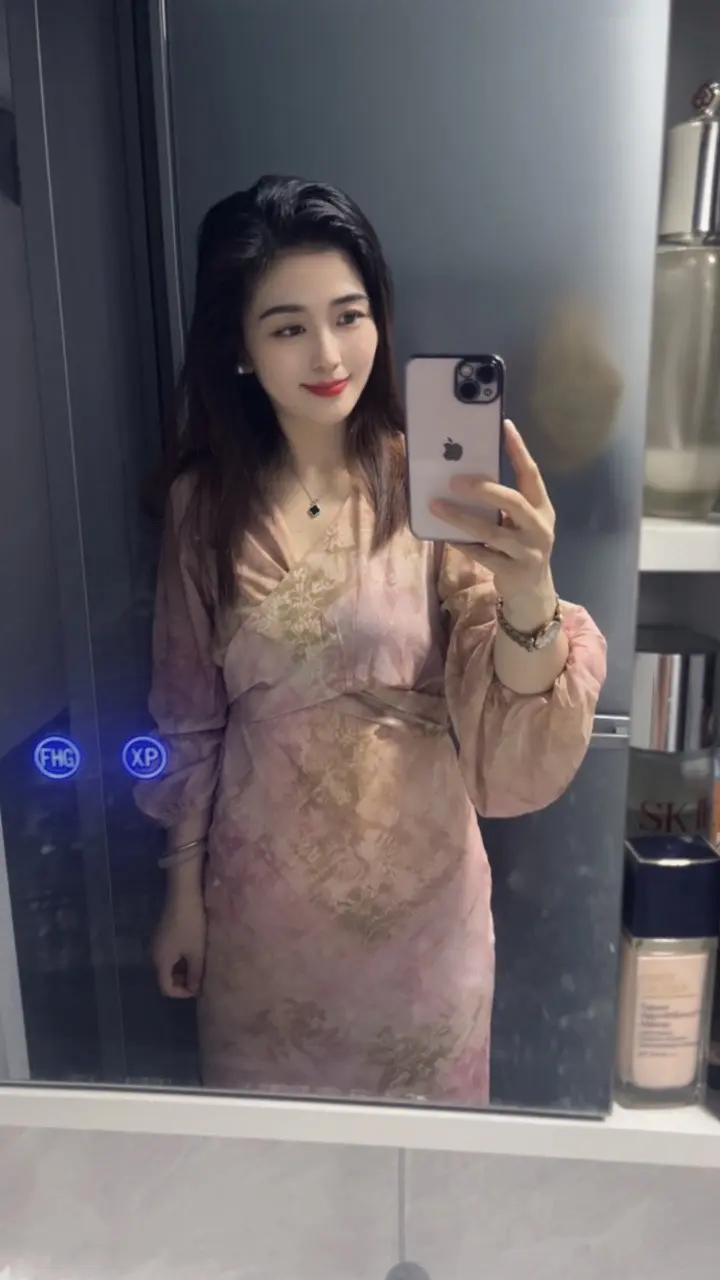我永远明媚 只要我愿意 我可以有千万种样子