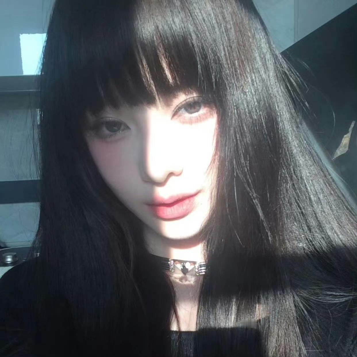 𝘄𝗲𝗰𝗵𝗮𝘁女生头像背景图丨光照 ​​​