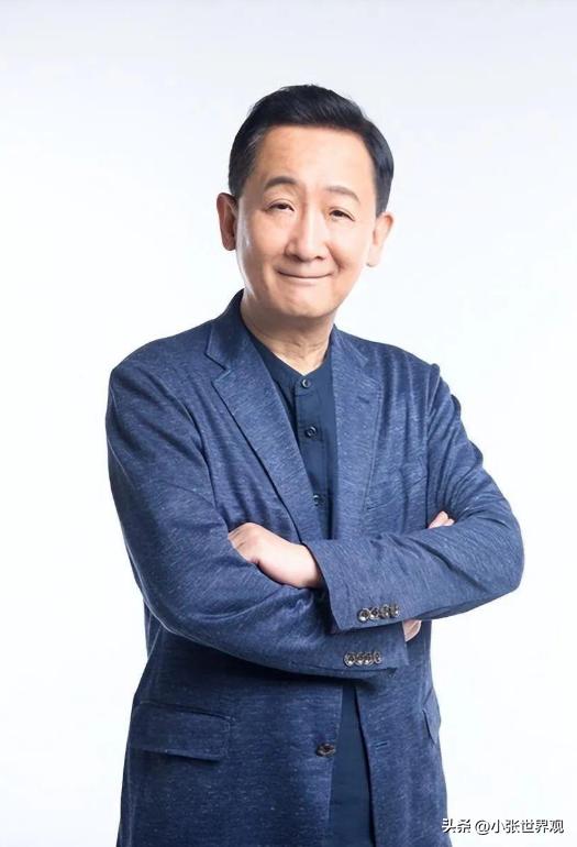 2001年，哥哥猝死后留下400万债和8岁女儿，梁天在一堆欠条前坐到天亮，对嫂子