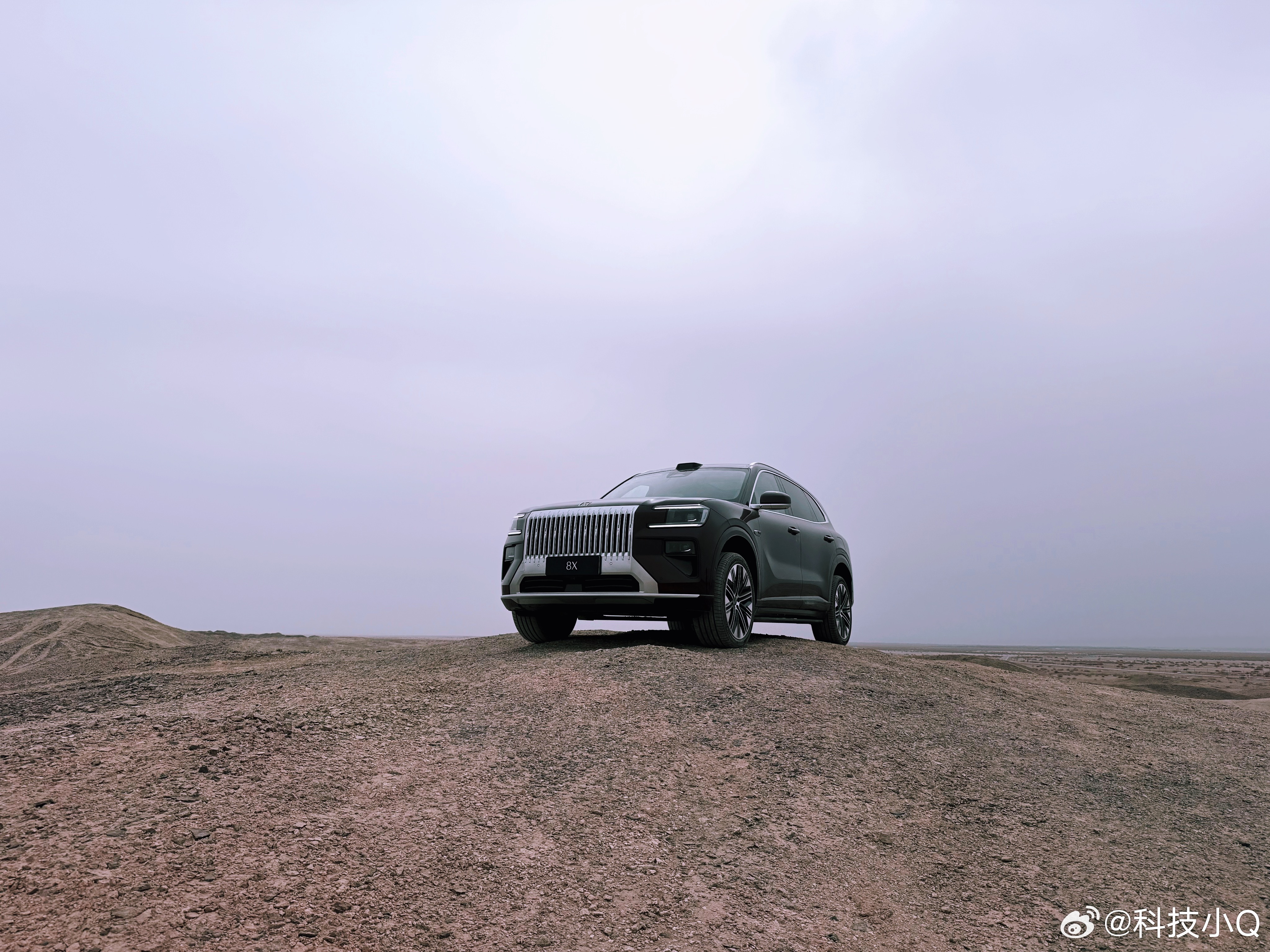 怪不得上个礼拜出差头疼 腿疼没吃药啊这几天回家后明显好多了也能早睡早起了 