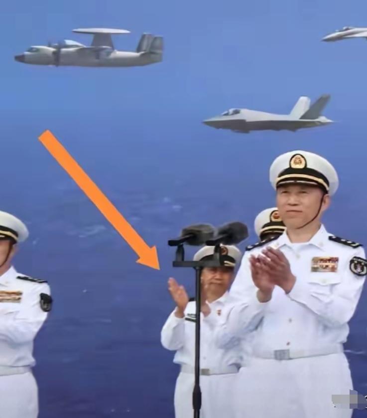 当看到马伟明院士出现在福建舰入列仪式上时，我的内心瞬间涌起一股难以言表的震撼与敬