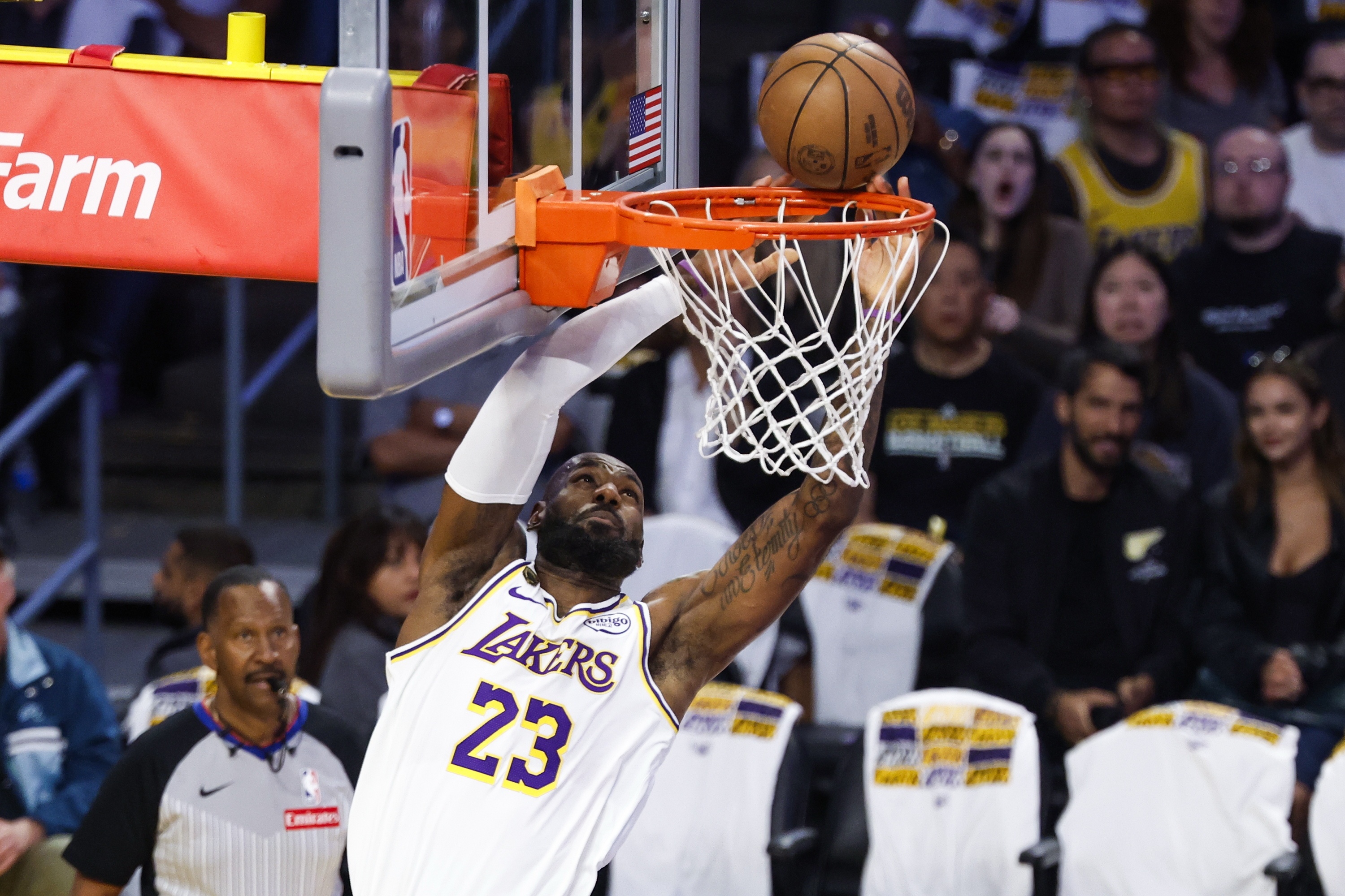 媒体人：詹姆斯去哪霸占了头条 成当下NBA唯一值得报道的重磅新闻