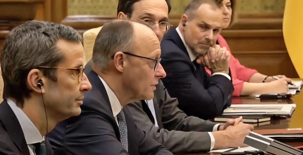 中国和德国谈妥了

2月25日下午，中德双方领导人在北京钓鱼台国宾馆正式会见。