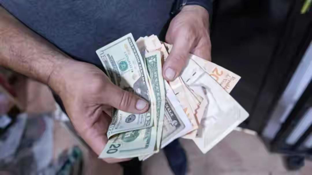 马杜罗被抓100天，委内瑞拉“蒸蒸日上”？真相扎心了！
 
100天前，美军三角