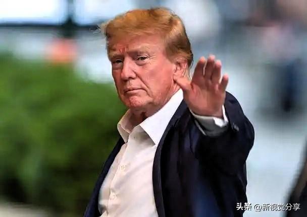 果然，特朗普又变卦了。
他宣称，过去两天与伊朗对话了，对话还非常良好且富有成效，