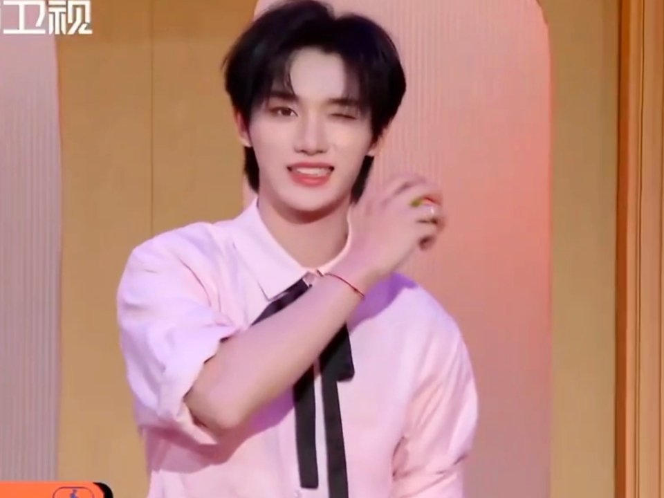 wink*^_^*+撕咬 