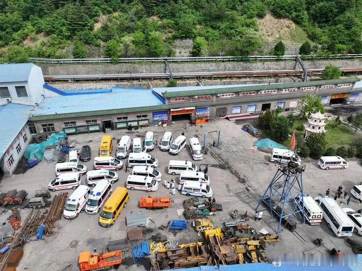 煤矿爆炸时247人下井仅记录124人到底还有真实信息没有披露呢？基层人员的安全防