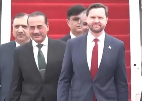 不惧威胁，决不妥协，伊朗硬气，特朗普又让步了。据权威媒体披露，伊朗方面拒绝出席2