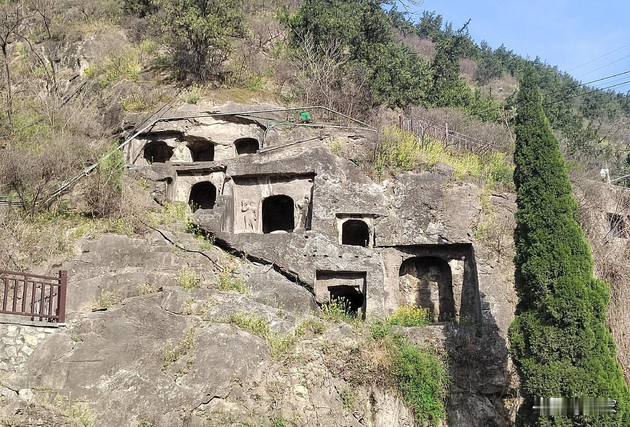 马上都4月13日了，欠钱不欠钱的你们还好吗？你们现在是不是还在遭受身份不明的“催