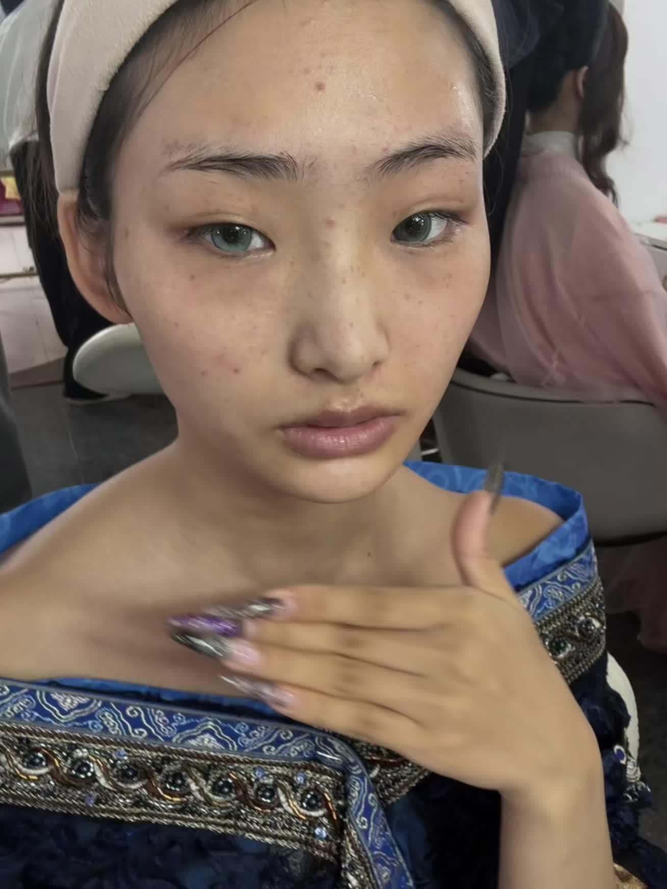 抢什么男人抢天下才对