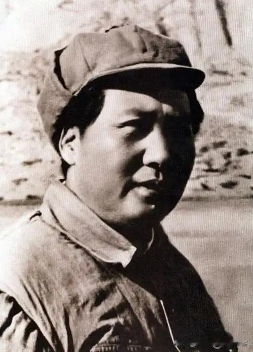 一句“功过随人评说”，读懂毛主席的人民情怀
 
“一个人只要做工作，没有不犯错误