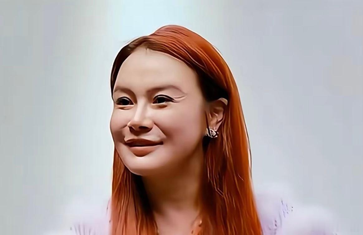 网友：冉莹颖拿捏邹市明的方法，其实很多女人都在用，尤其是老一辈传统女人。她其实知