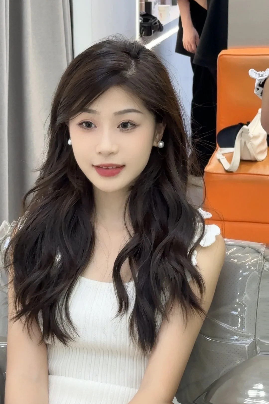 在襄阳烫出了我的梦中情发💇‍♀️巨显发量