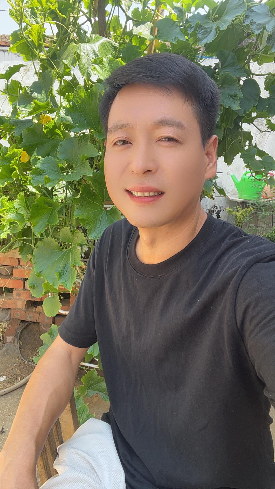 想出去走走，如果我旅游到你的城市，不要你接待，可以给我打声招呼吗？如果...