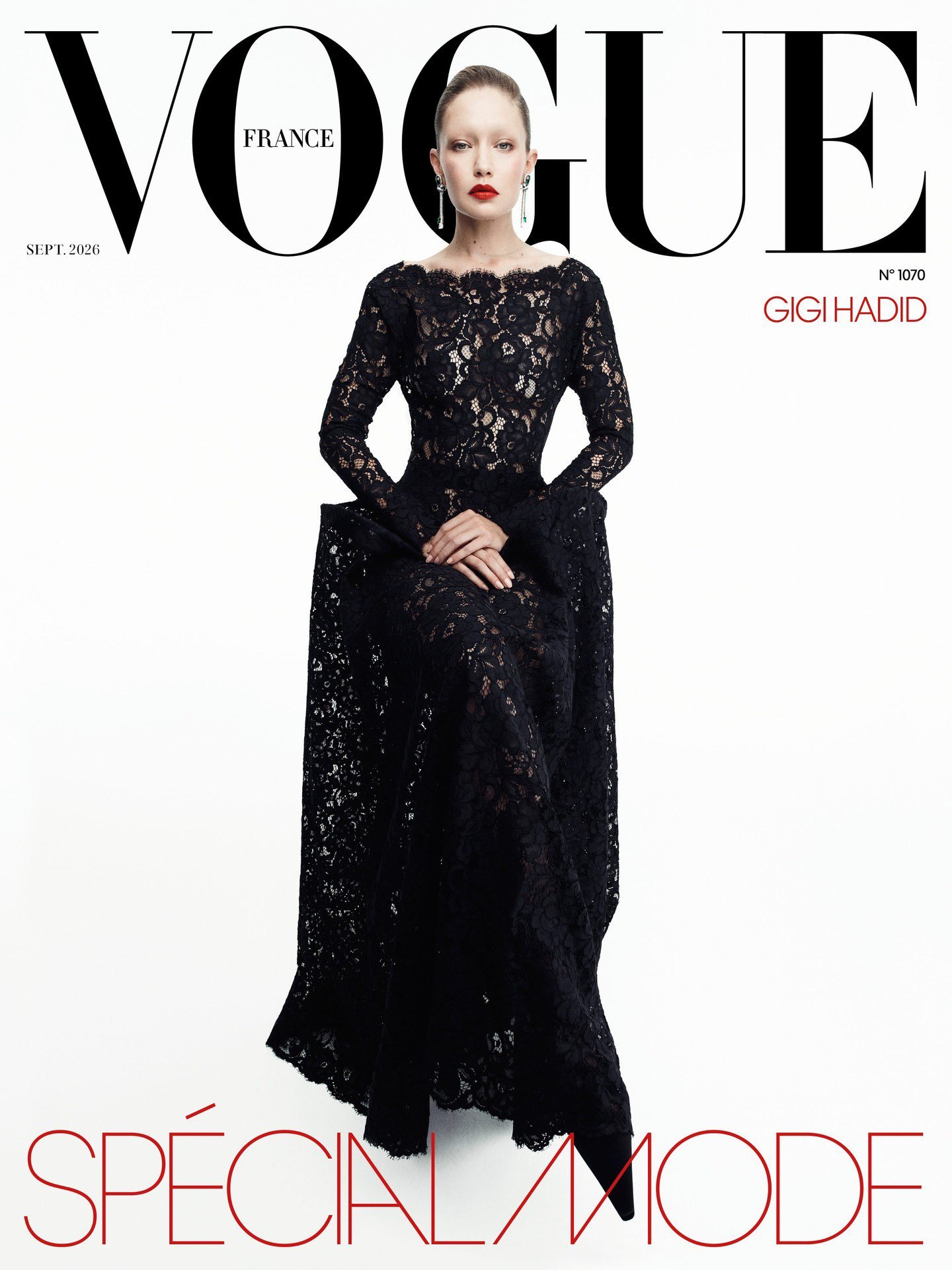 Gigi Hadid登上Vogue法国版九月刊封面。又一张金九！ 