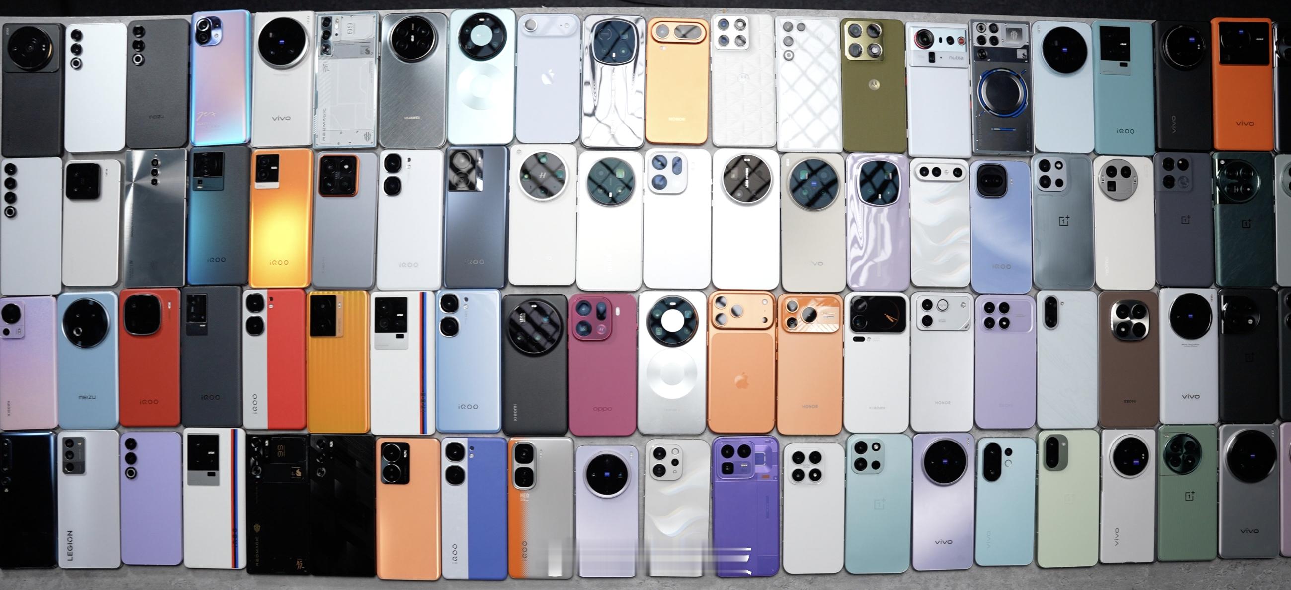 中国手机行业将迎来全面涨价主要是存储涨价导致成本变高手机就要涨价了，3月后新品尤