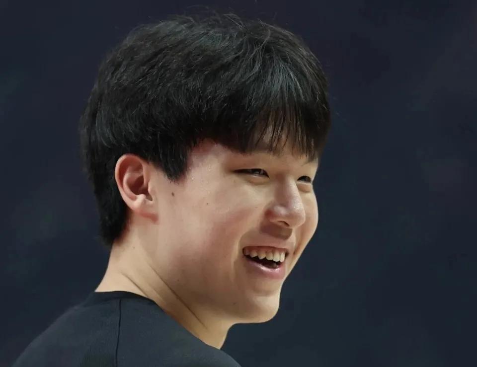 31分打爆发展联盟，NBA却只剩48秒？杨瀚森，怎么回事！
 
你敢信？他刚在发