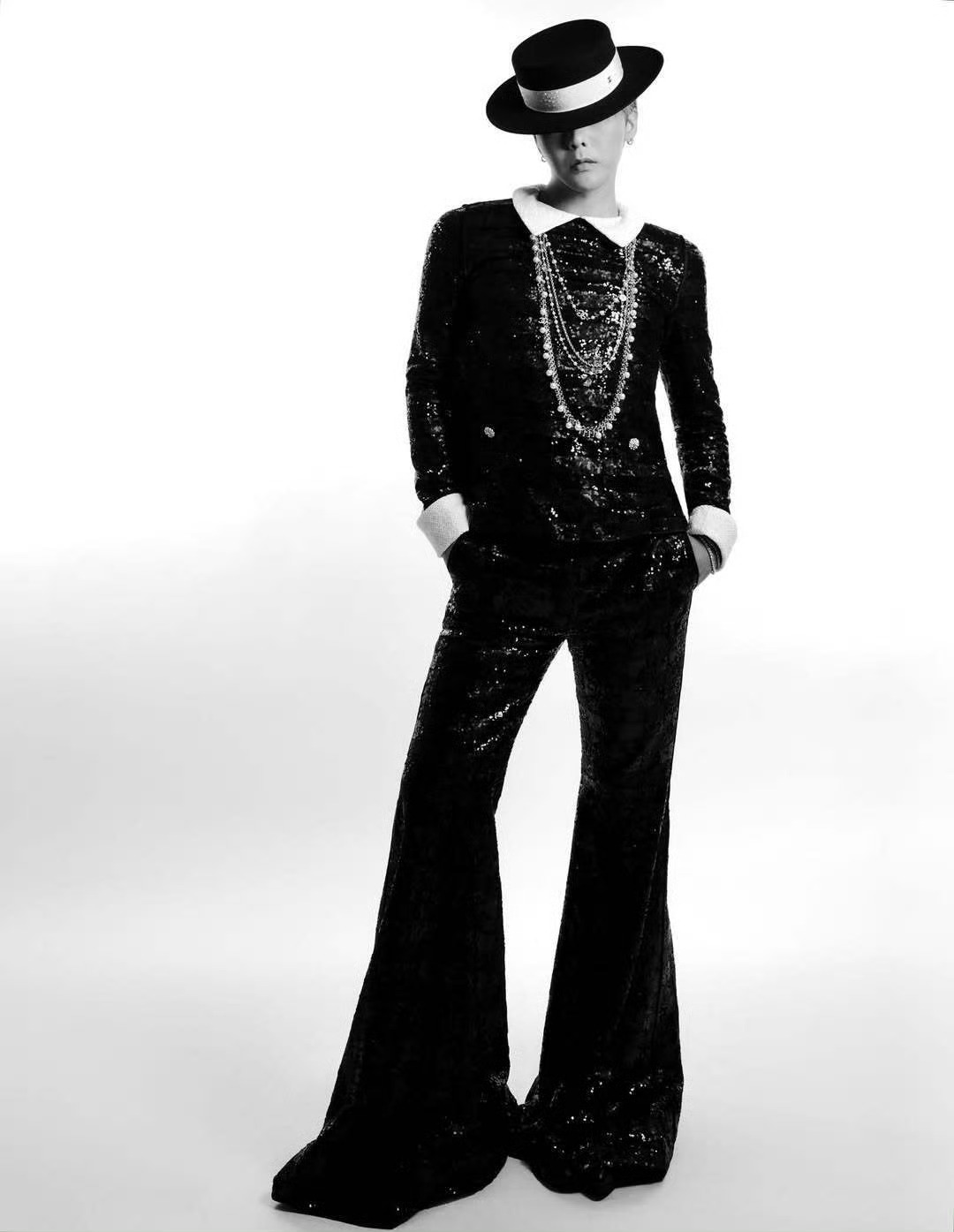 权志龙 x CHANELW KOREA November 2025.11月刊封面