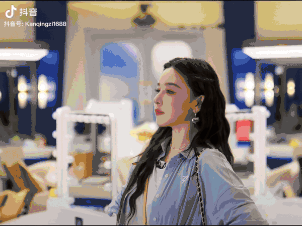 阚清子这个白眼好傲娇啊 