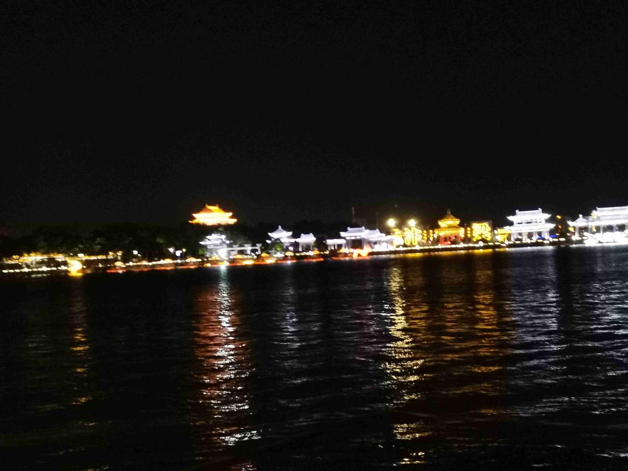 我的今日状态：🏝️旅行度假
我这里的天气：☀️晴天