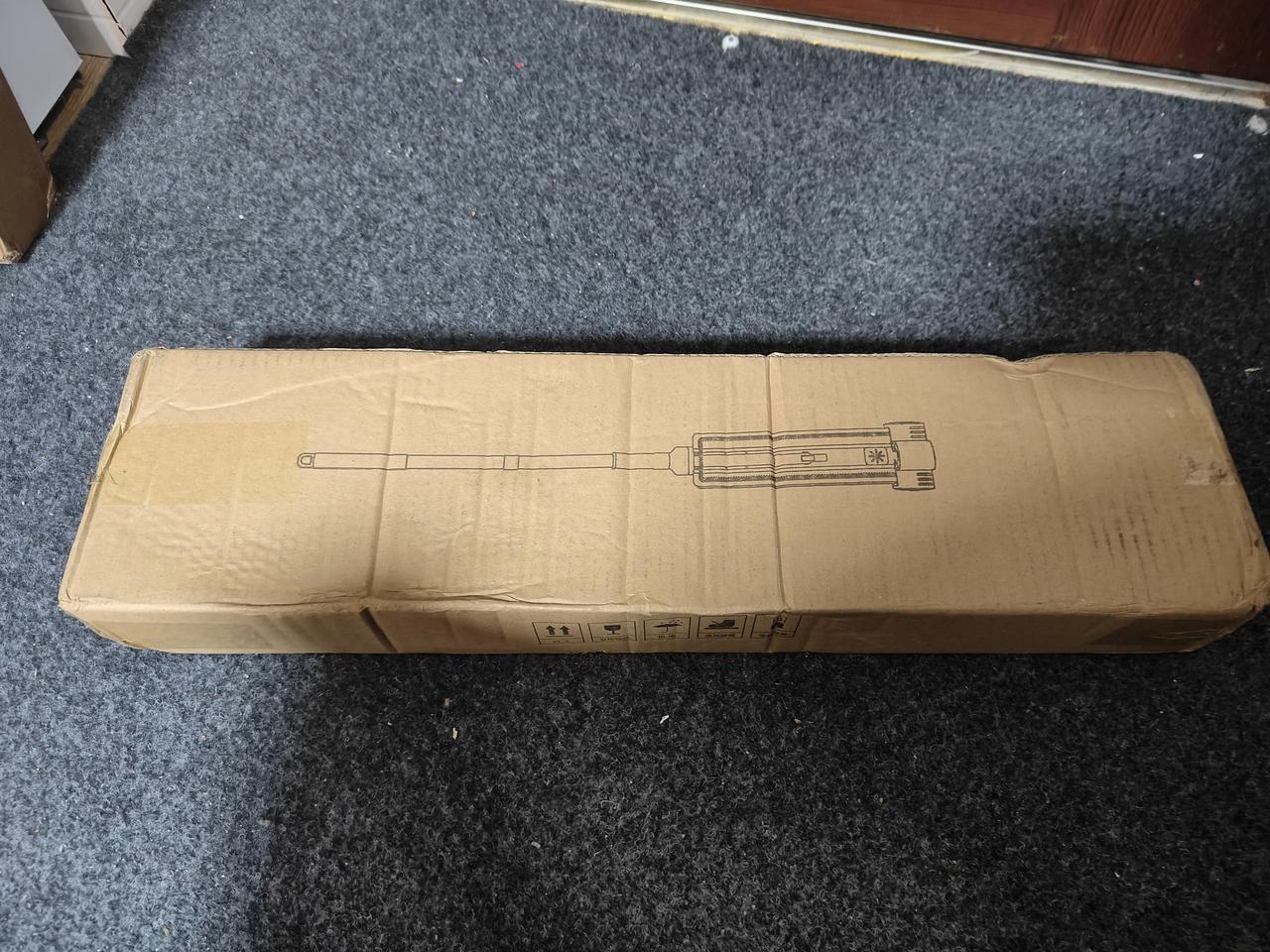 拼多多开始推广承诺快递送货上门了，资本平台只要愿意，快递问题马上少了不少，这次拼