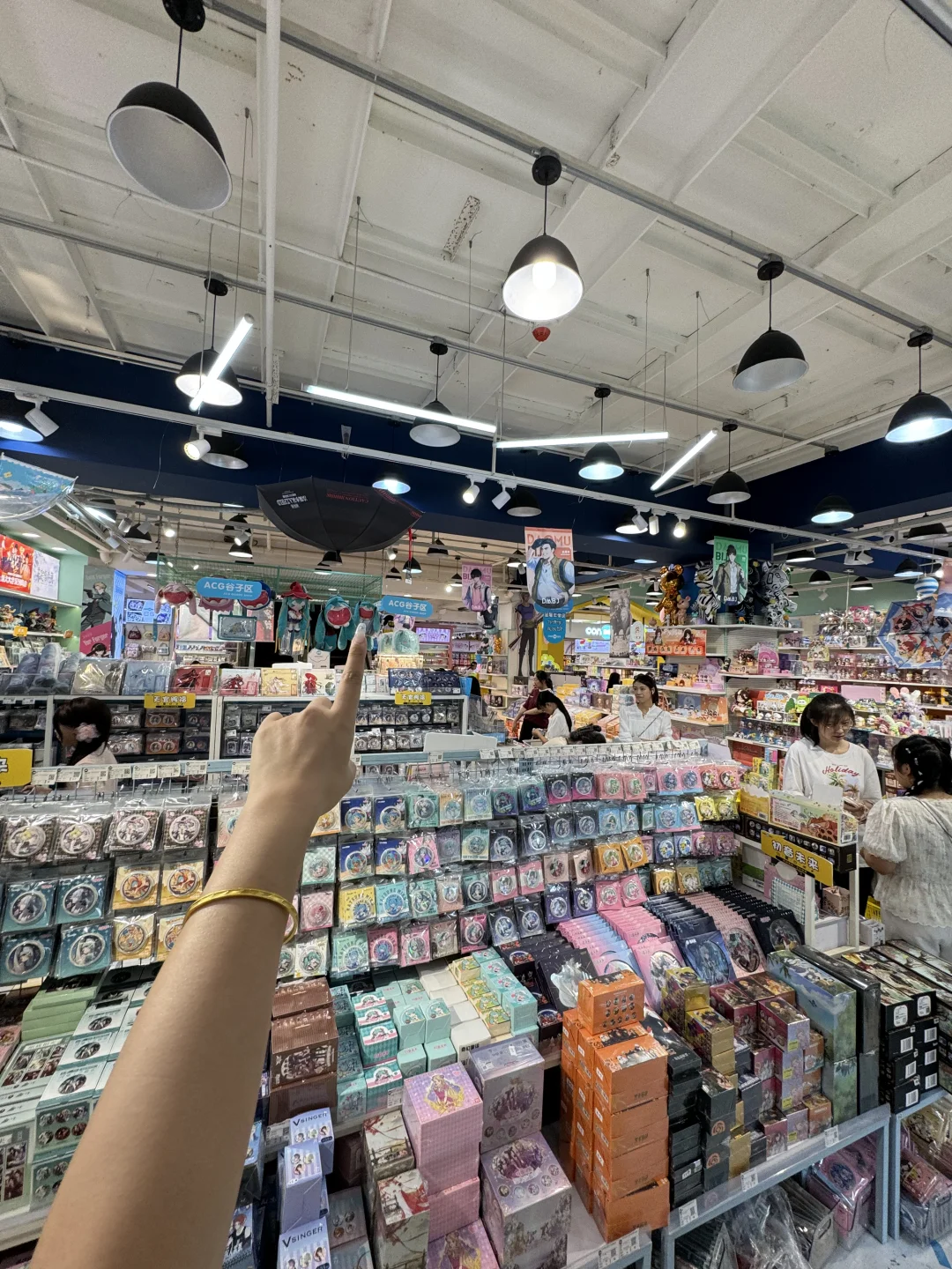 沈阳！中街！逛一下午没出来啊啊啊啊啊！！！！