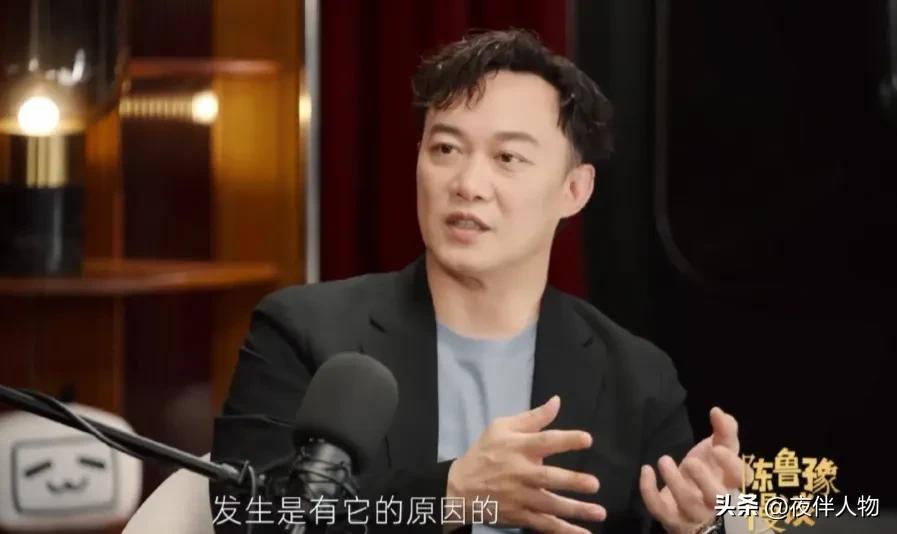 陈奕迅采访中说，当年与徐濠萦第一次传绯闻，他不知所错，徐濠萦也吓坏了。随后徐濠萦