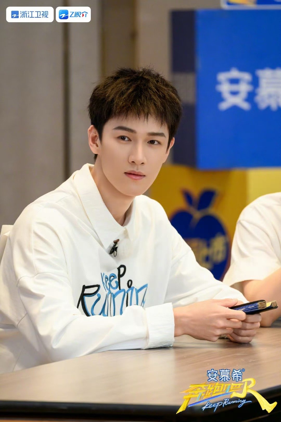 姚译添说孟子义李昀锐很符合跑男气质 孟子义、李昀锐获姚译添认可，称其契合跑男。孟
