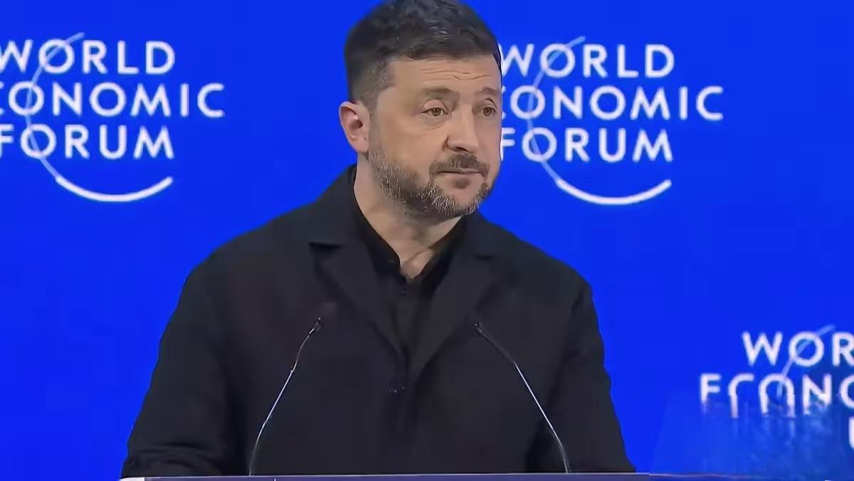 泽连斯基表态了，他承认格陵兰属丹麦，反对任何的外部施压。

并且给出了不能援助的