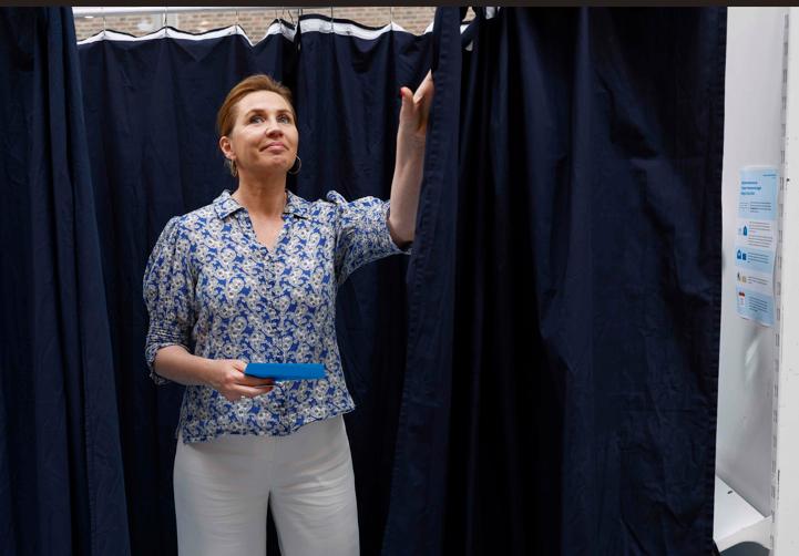 不可思议！丹麦首相大白天在首都街头被人殴打！

6月7日，丹麦首相弗雷泽里克森在