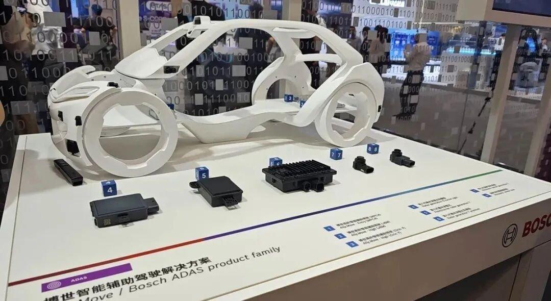 车市热门 汽车技术与服务供应商博世在第十九届北京国际车展上，以“擎智行，共塑致远
