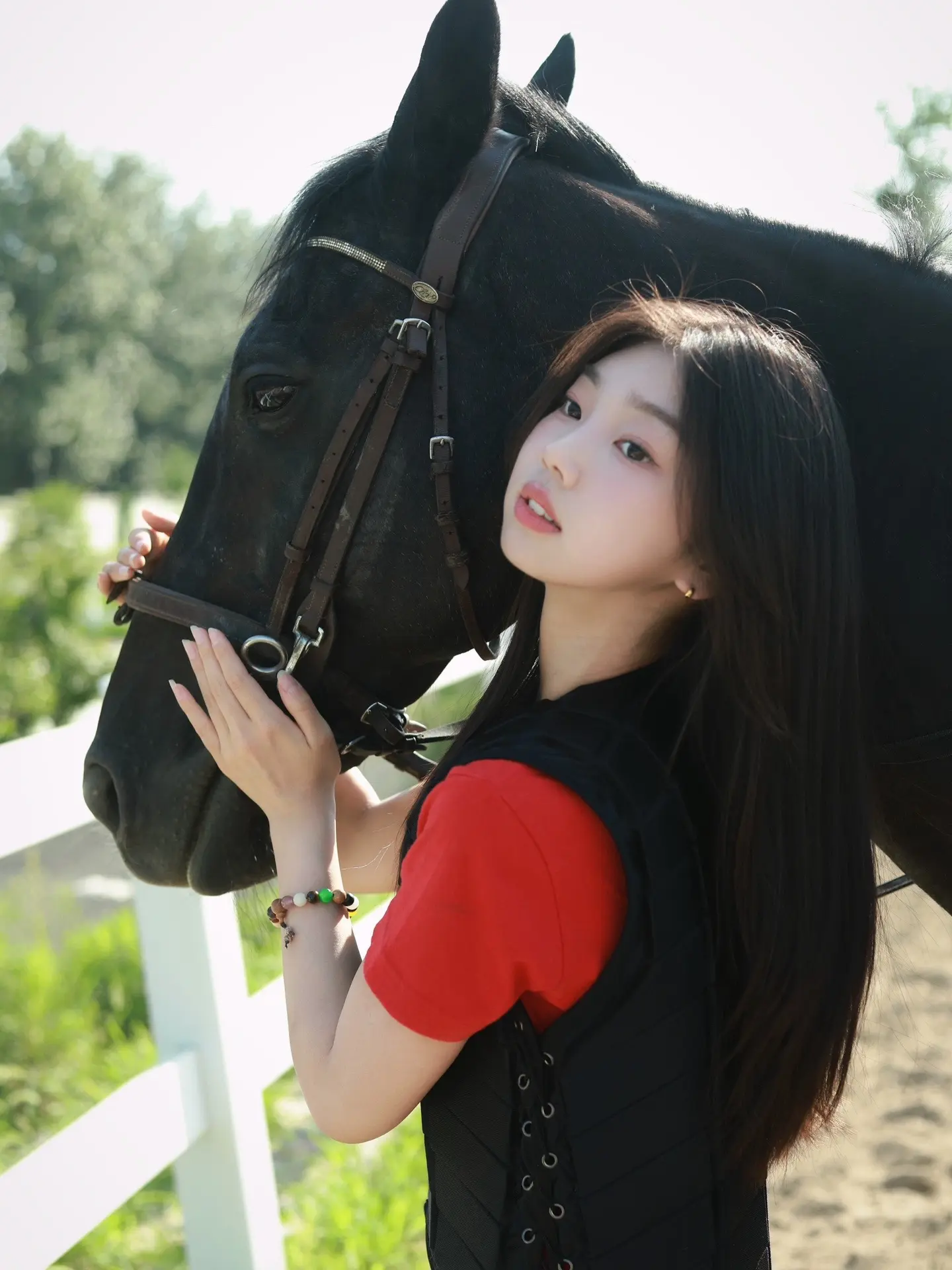 在肆意热烈的夏日里🐎。