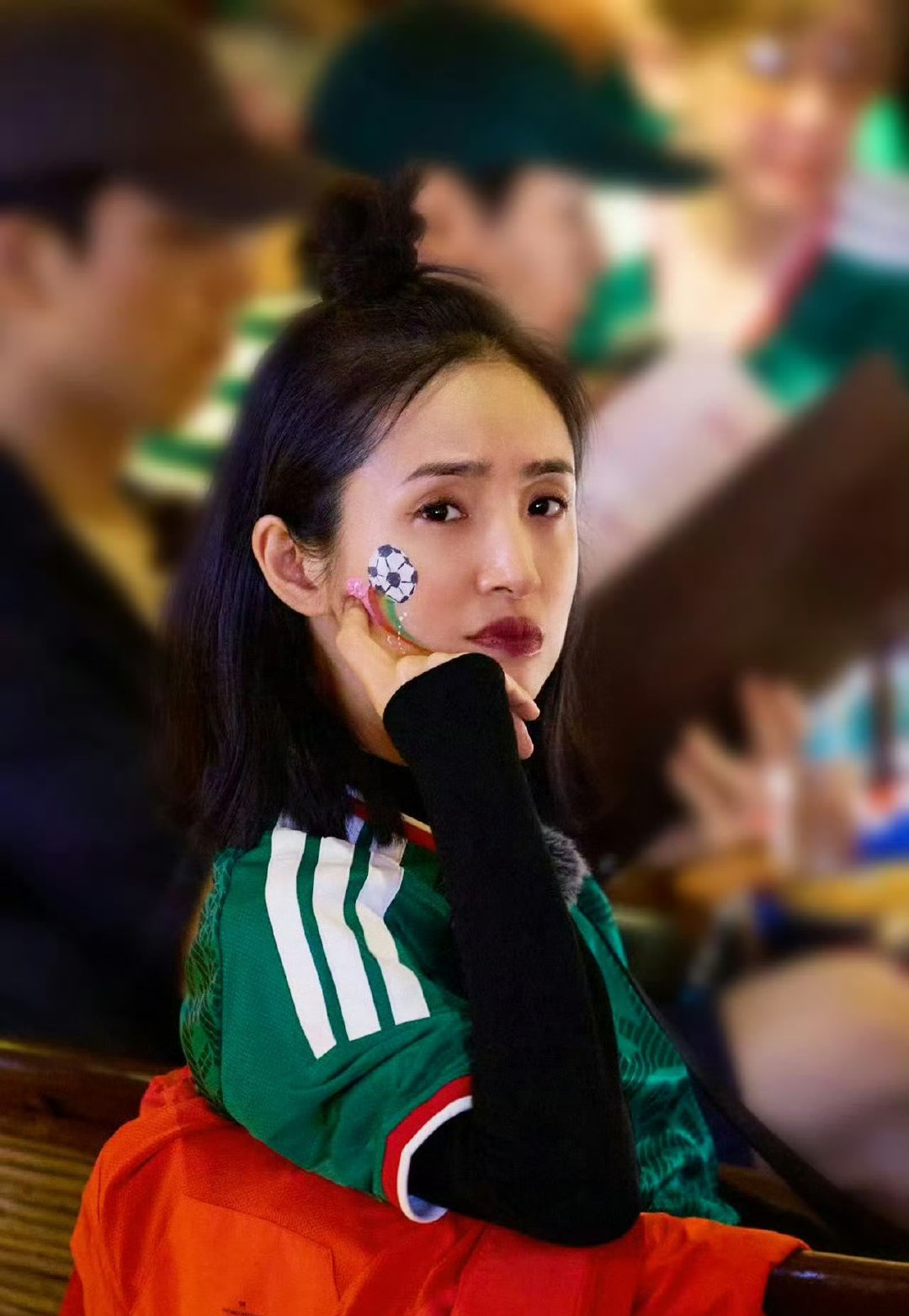 花少8两小时播放量破1.27亿花儿与少年 从开播前的期待到首播两小时1.27亿的