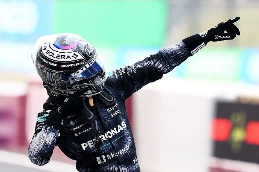 AKA今年才19岁，如果保持状态的话，他还能再跑20年，到时候我都快50岁了…O