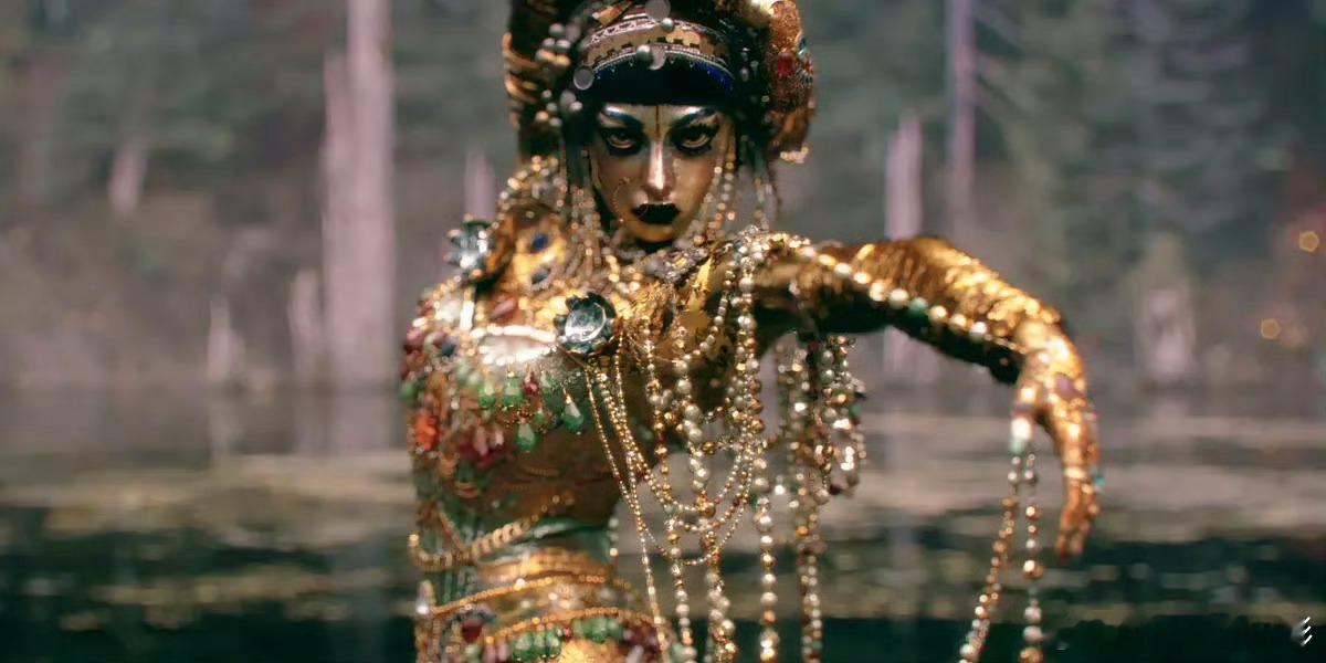 Lisa这次cos的有点意思Lisa万圣节cos ​​​