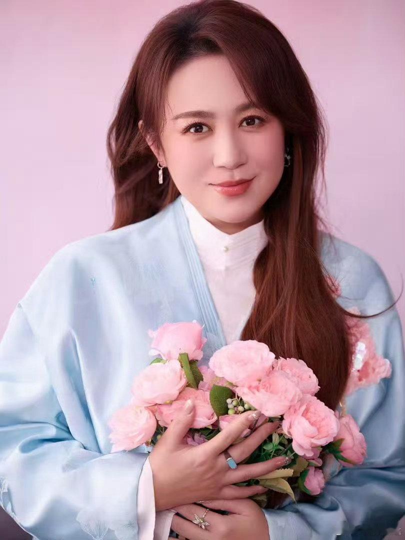 演员对AI演员代替真人演员的看法 马丽一句“我不行啊我喜欢演戏”说得太实在了。A