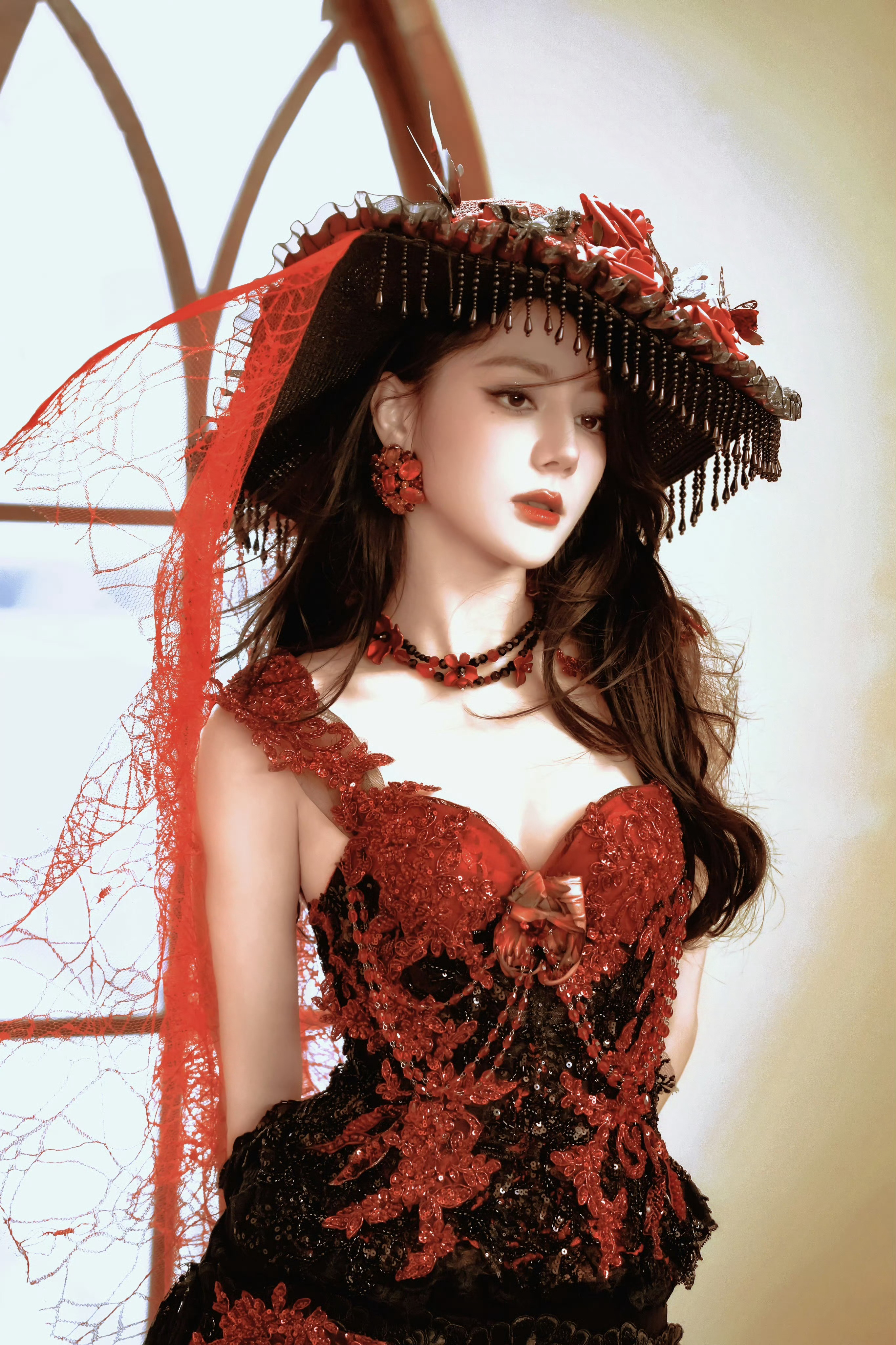 迪丽热巴德佑全球品牌代言人 dlrb fakeme首位全球品牌代言人迪丽热巴 危