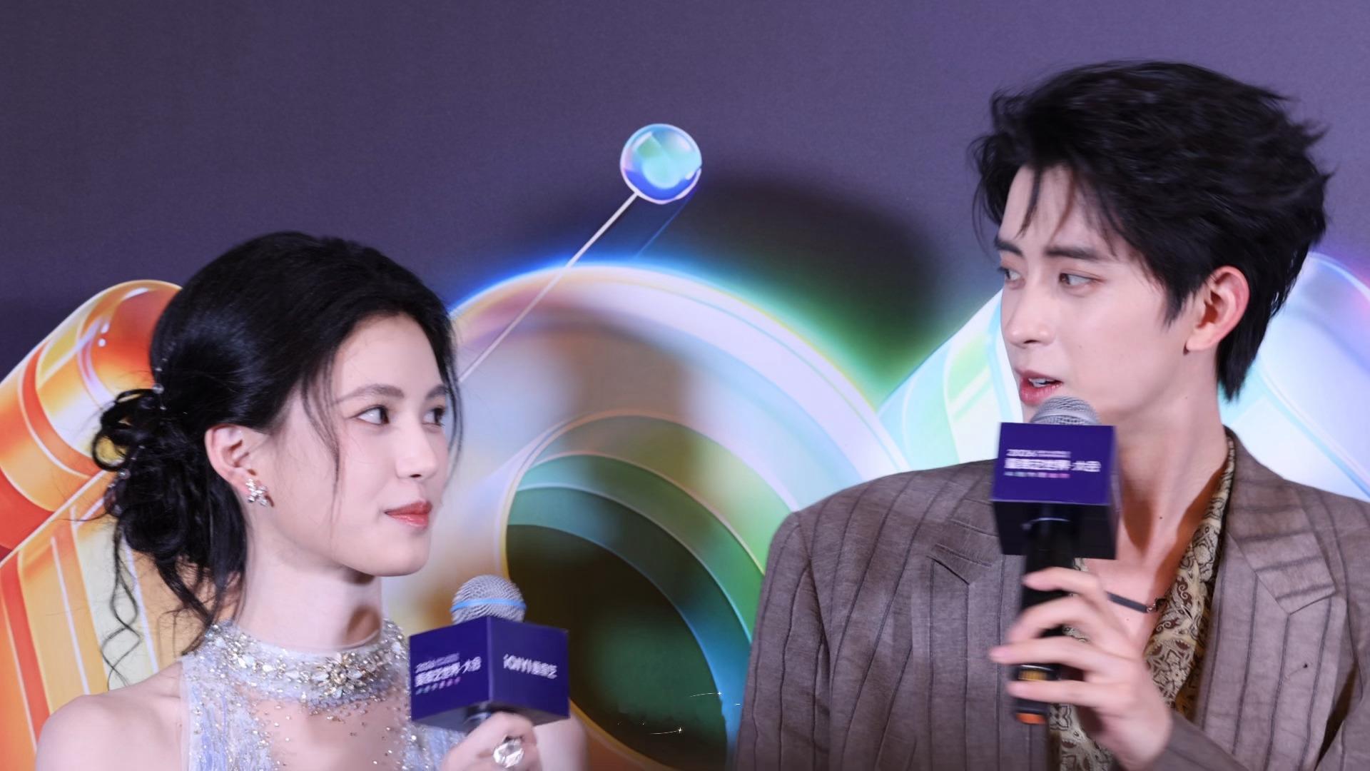 敖瑞鹏沈雨洁你俩今天又喝了多少这个live没人能不笑影视剧不二之臣