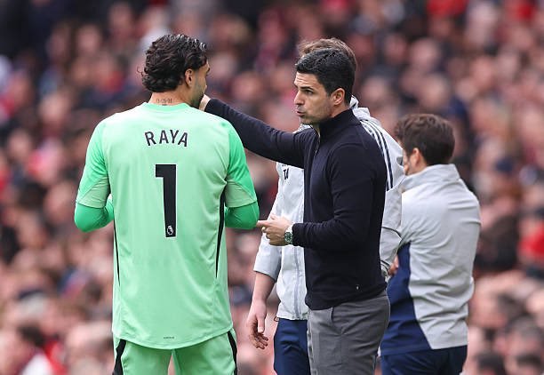 🗣️| 欧文·哈格里夫斯评价现代门将以及从后场出球的打法：“这是当前的一种潮流