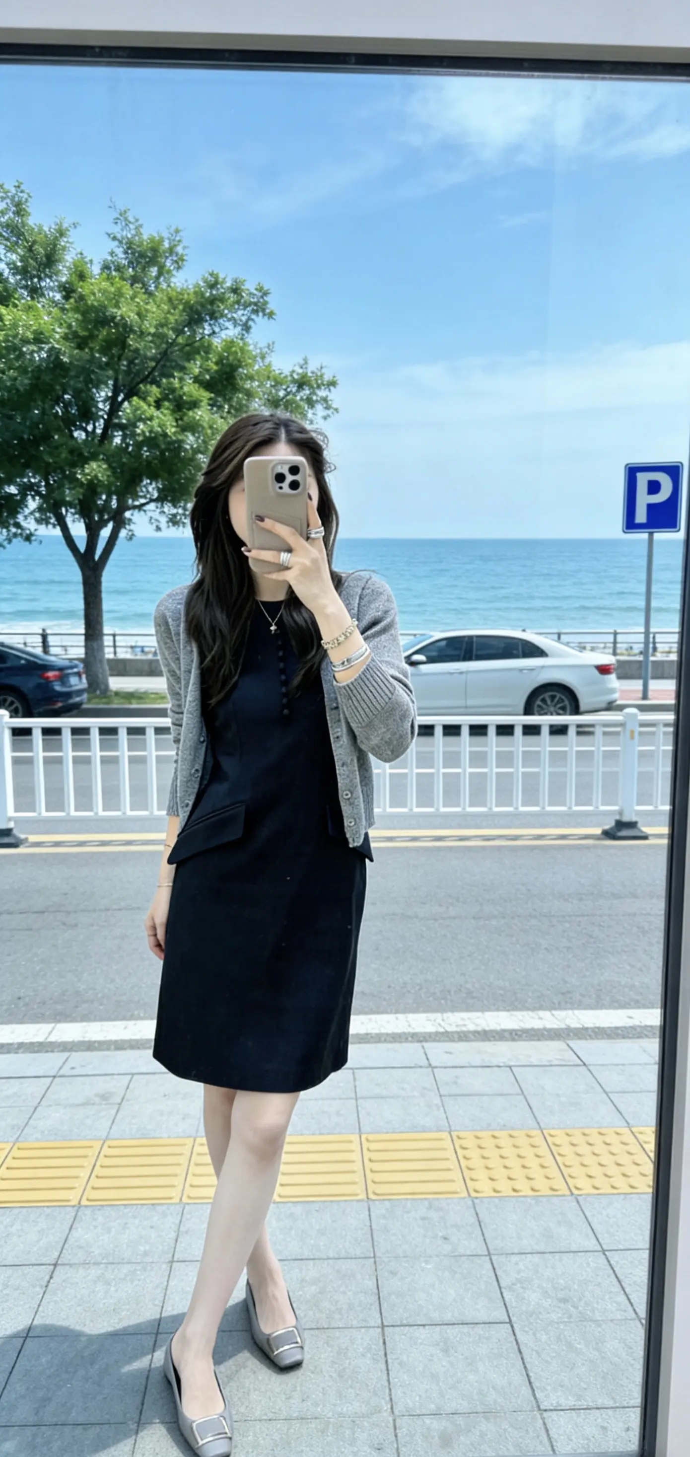 先解决心情，再解决事情。生活本不苦，苦的是我们欲望太多；人心本无累，累...