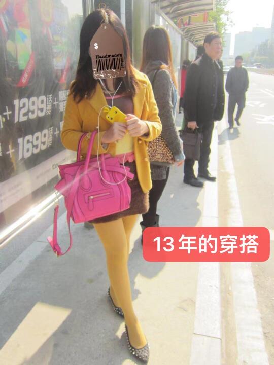 十年前最爱的洋红色，十年后居然在轿跑车上