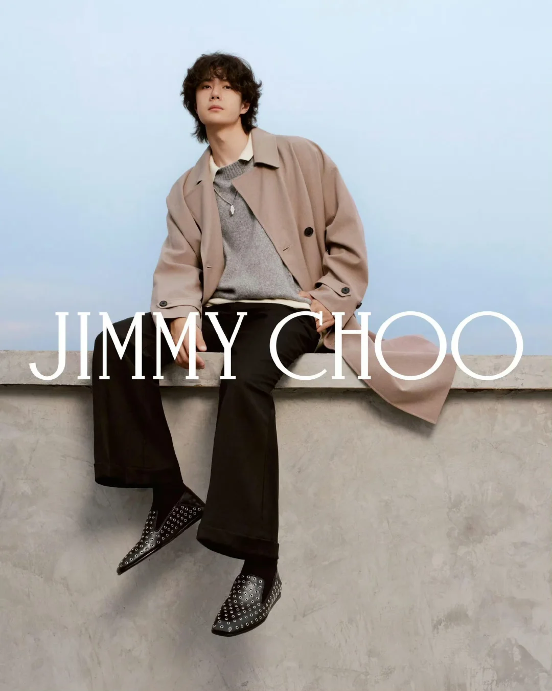 王一博 出镜JIMMY CHOO2025秋城市衣橱