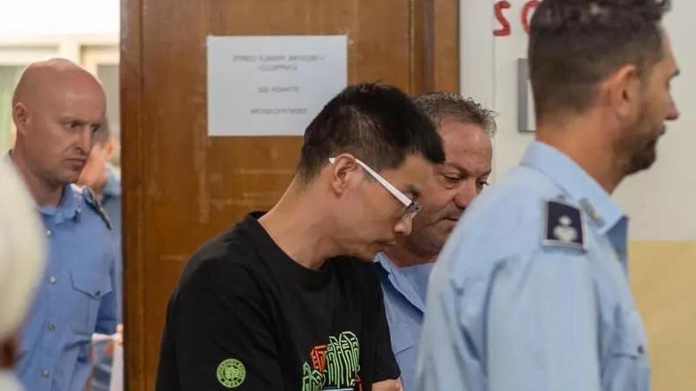 大国从不盲目出手！徐泽伟案与孟晚舟案反差，尽显中国外交大智慧
 
意大利批准引渡