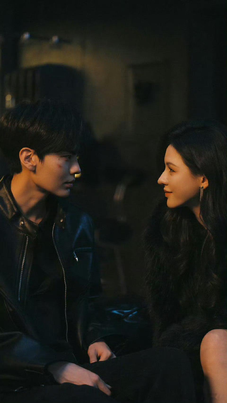 叶濛李靳屿弹琴不如谈情CP互动超甜蜜，弹琴不如谈情甜蜜！😍“恋爱火花四溢，CP