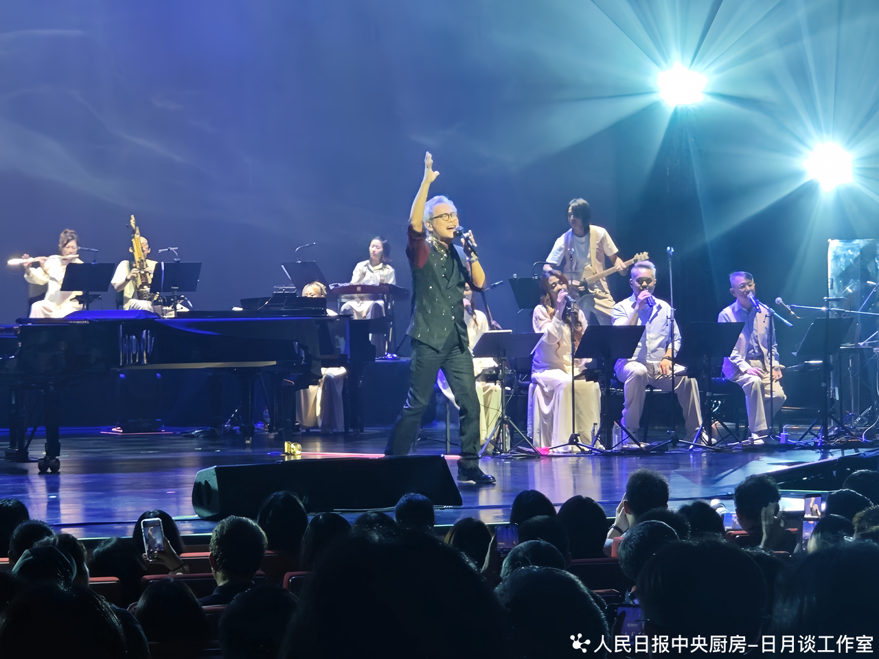 在罗大佑歌声里，听见岁月的回响