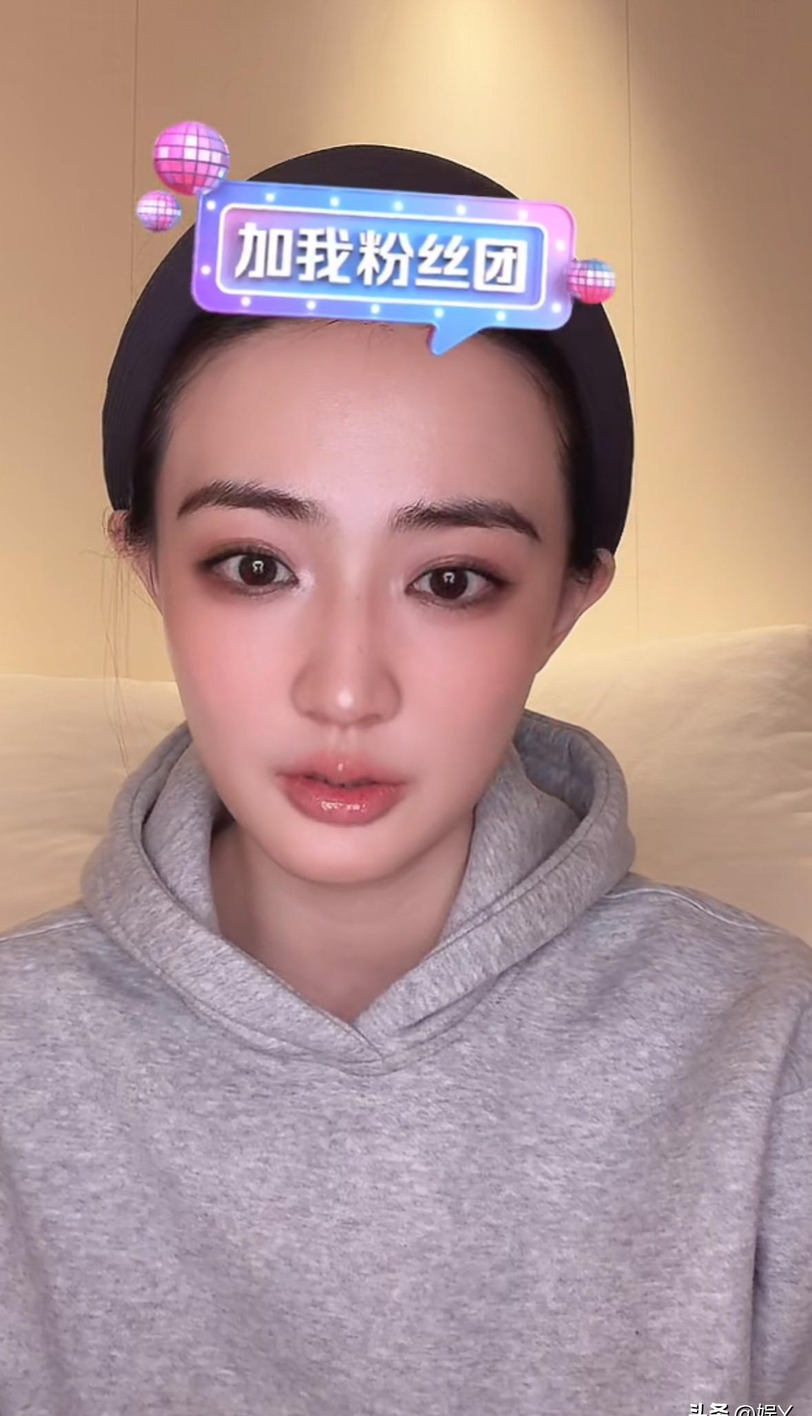 别再说徐璐像赵露思了，就凭“不饿肚子绝不内耗”这句话，她就比圈里99%的女明星活