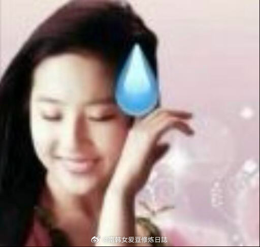 笑死了 有个人深更半夜开两个小号给我发私信骂刘亦菲  actually 能激怒到