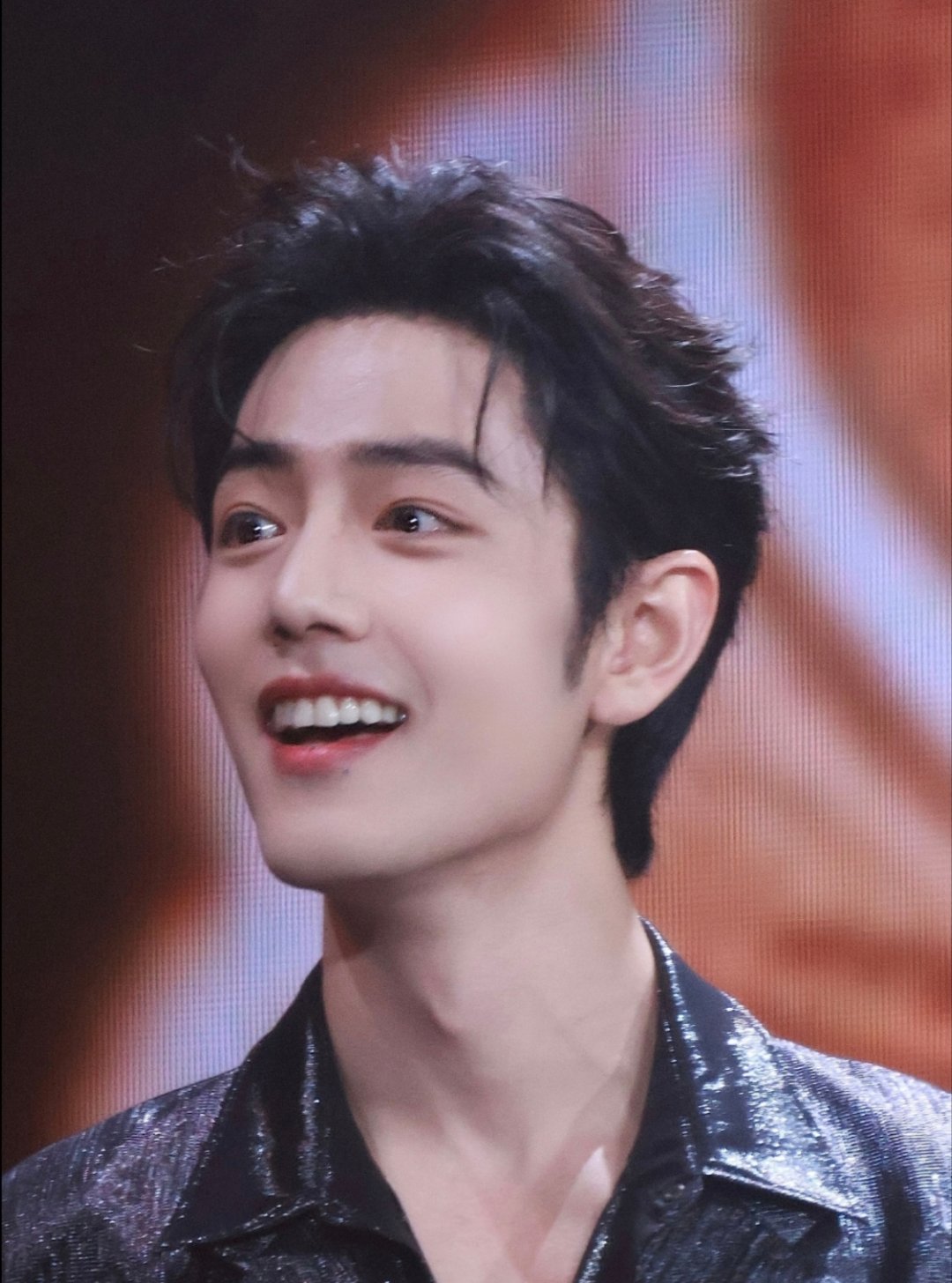 内娱男流量五官大赏 王一博肖战不解释！顶颜 